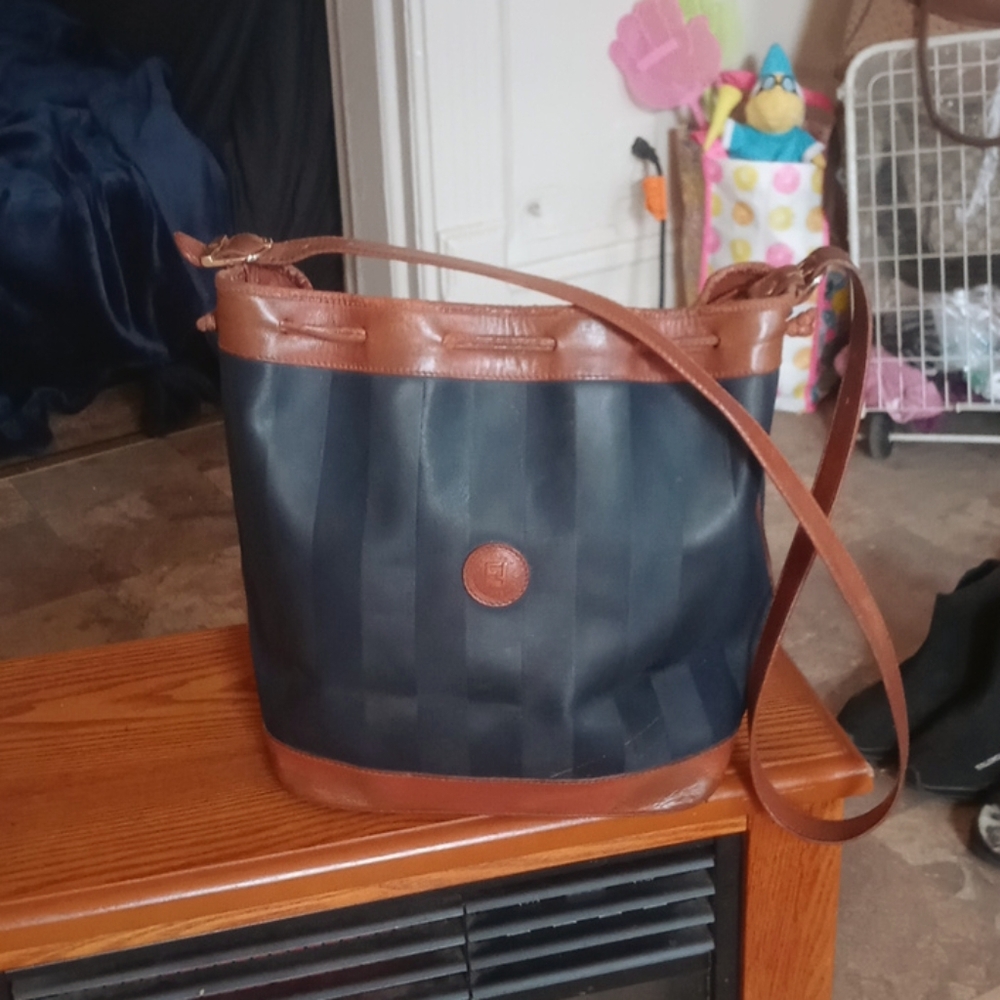 Another Fendi rescue bag 😜FIRM PRICE